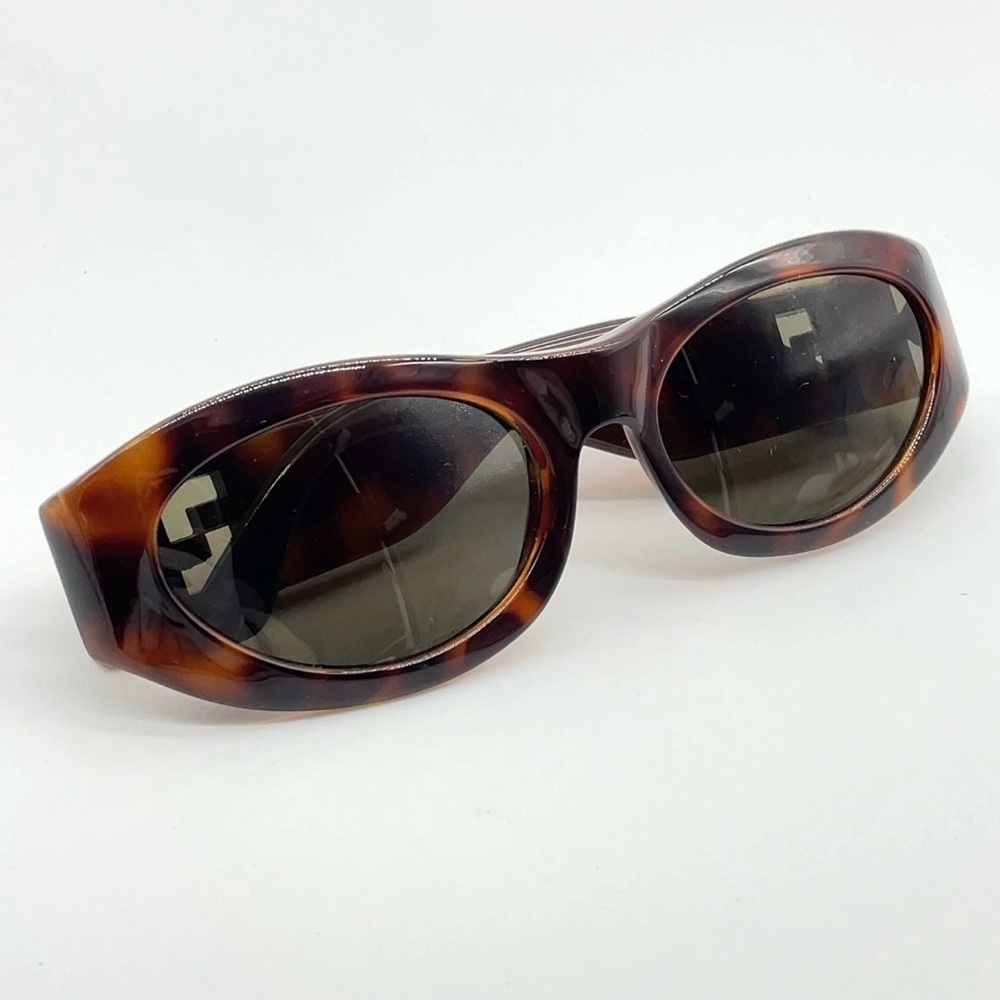 Auth Fendi Gold Logo Brown
Print Sunglasses